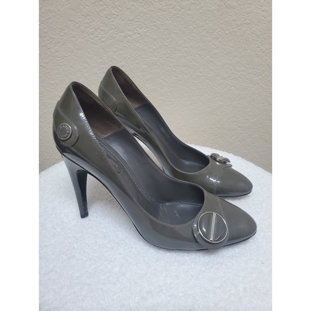 Louis Vuitton Sloane Olive Green Patent Leather Heels, Women's Size 37.5